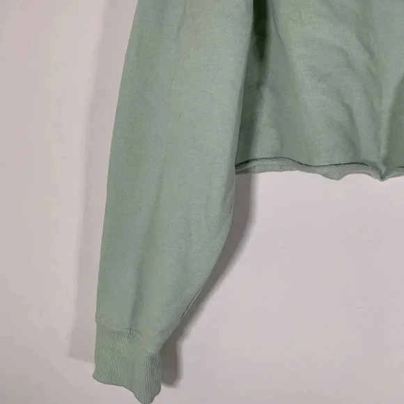 Pacsun Sweater Women’s Small Green Turtle Neck Cropped Long Sleeve Sweater - Picture 3 of 8